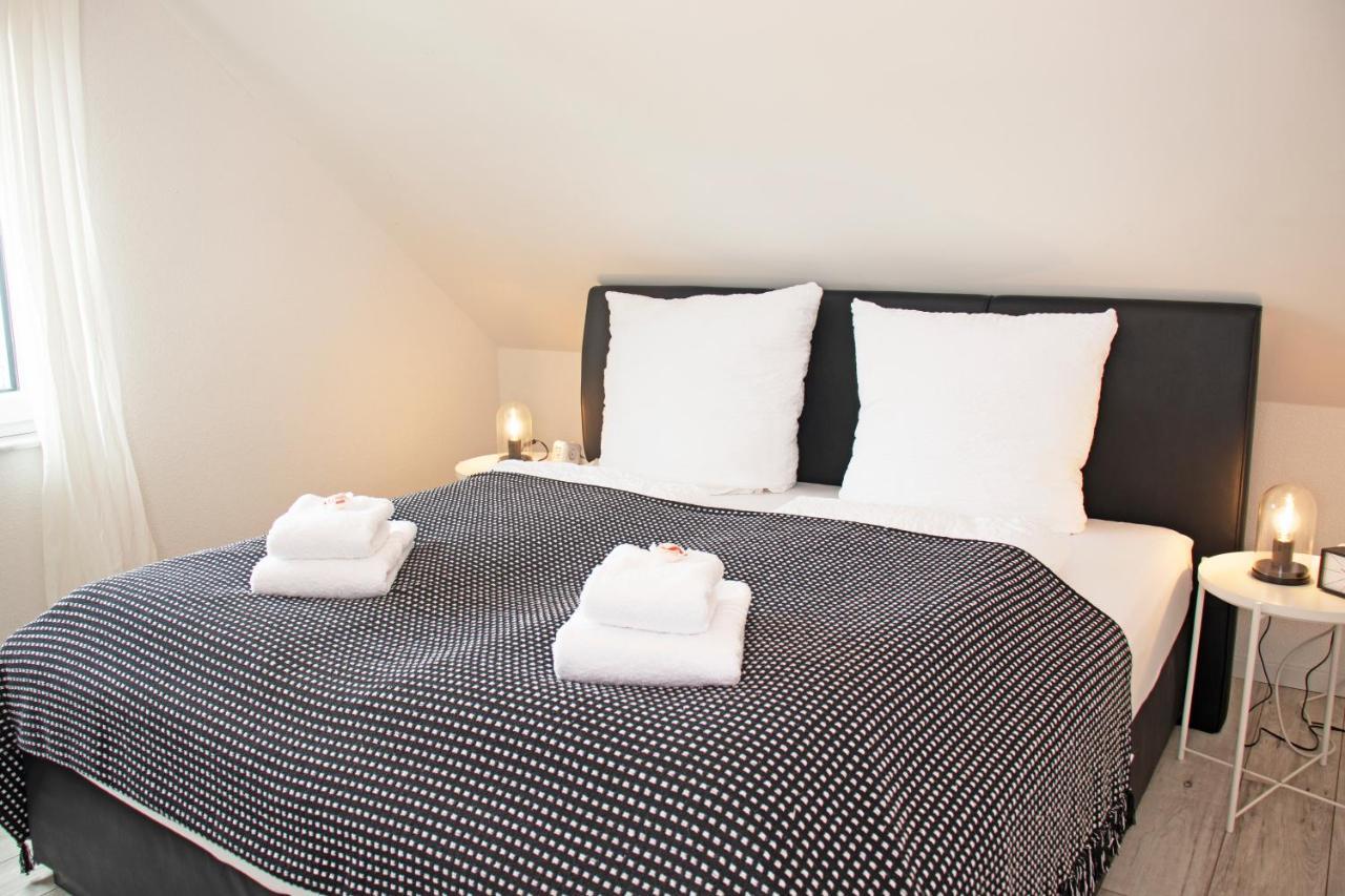 Blackncozy - Design Mit Boxspringbett Und Balkon *
